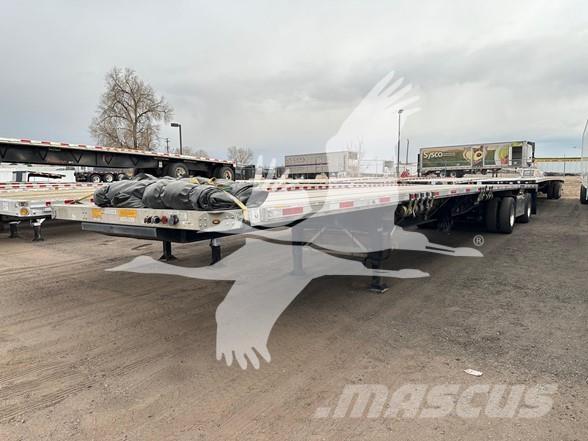 Utility 4000AE Напівпричепи-платформи/бічне розвантаження