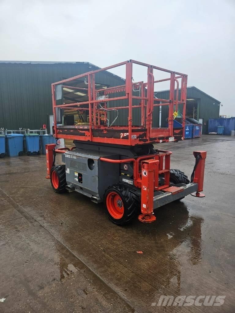 SkyJack 6832RT Підйомники-ножиці