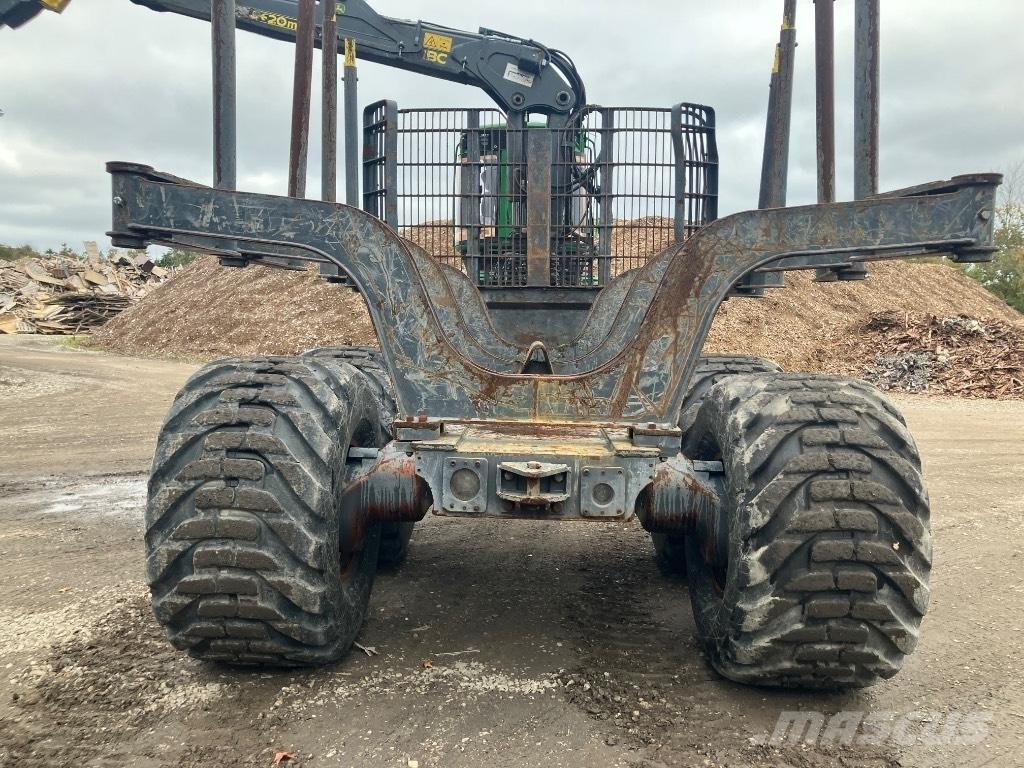 John Deere 1910G Форвардери