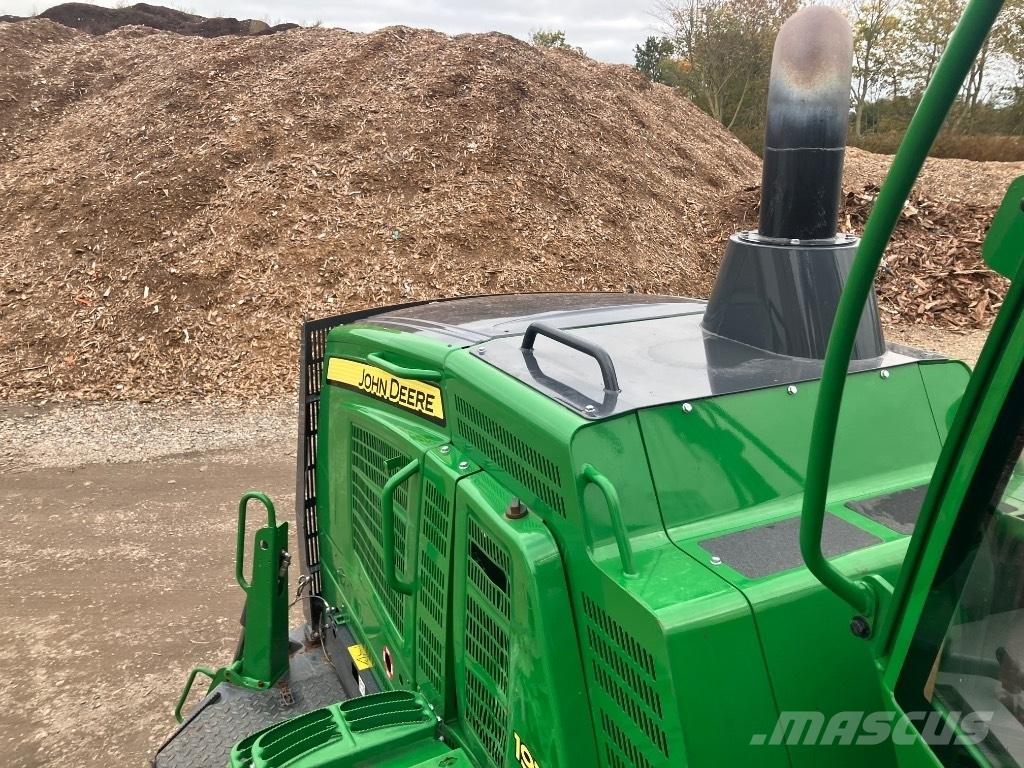 John Deere 1910G Форвардери