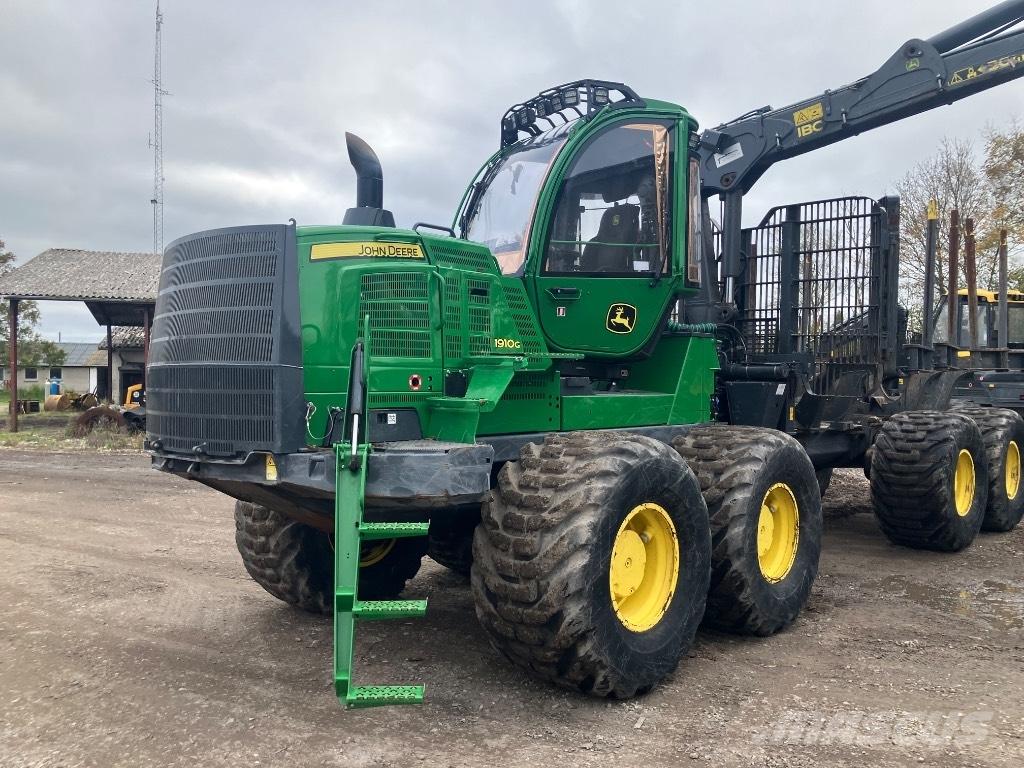 John Deere 1910G Форвардери