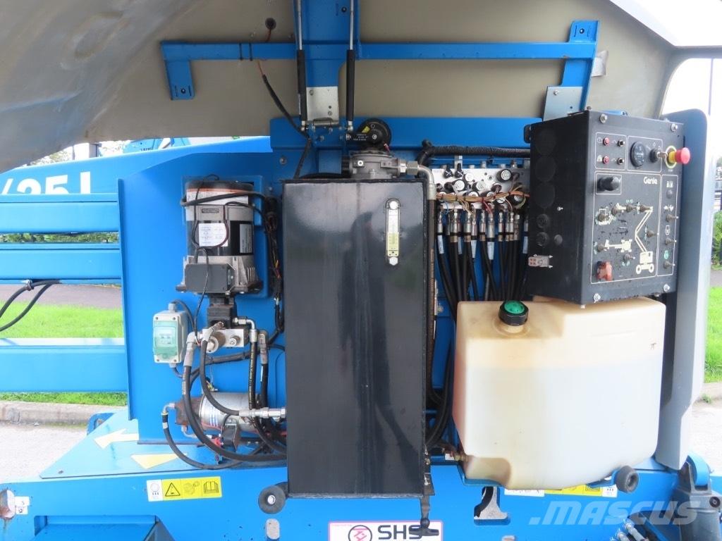 Genie Z 45 Колінчаті підйомники