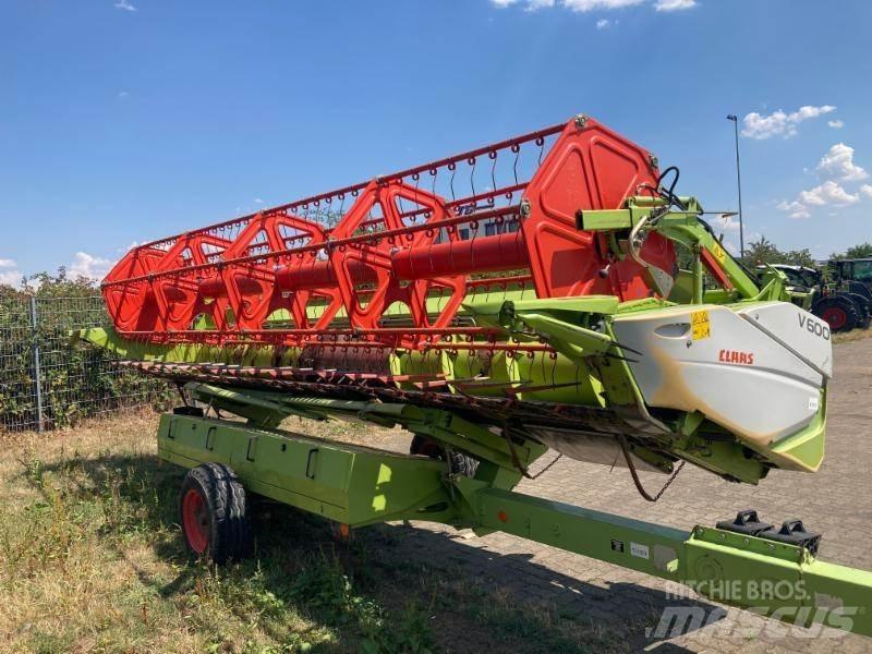 CLAAS TUCANO 570 Зернозбиральні комбайни