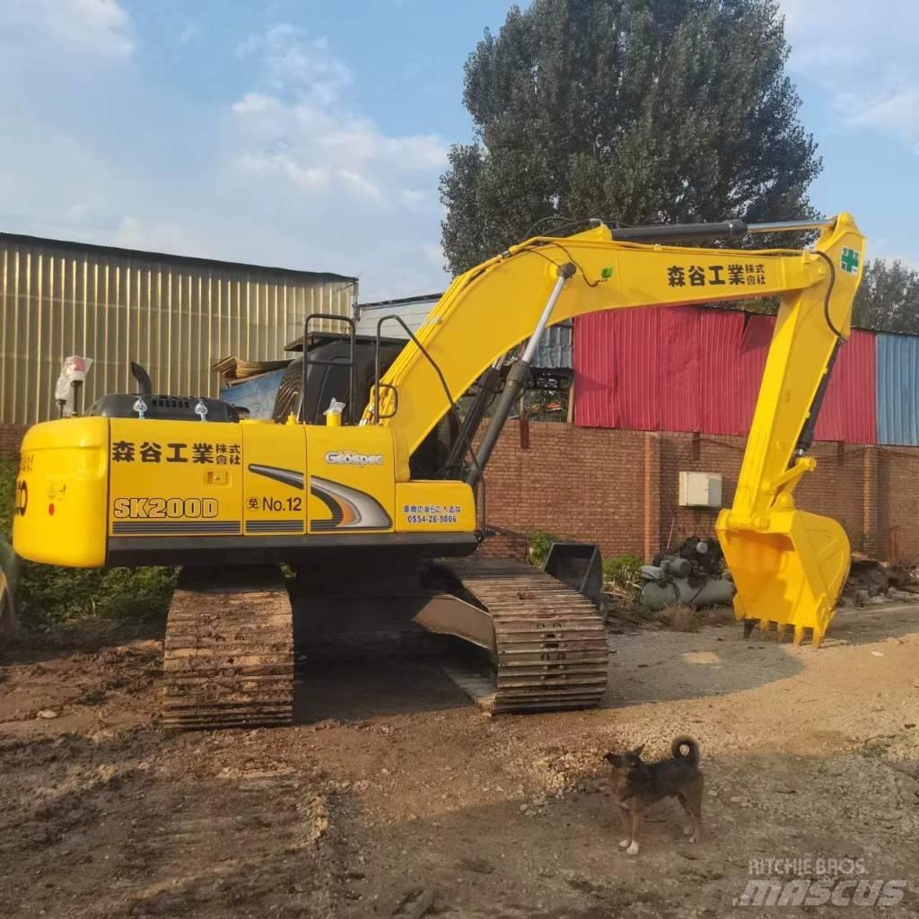 Kobelco SK200D Гусеничні екскаватори