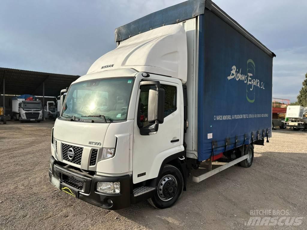 Nissan NT500 Пікапи / Бічне розвантаження