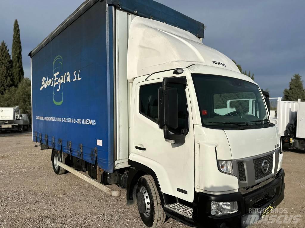 Nissan NT500 Пікапи / Бічне розвантаження