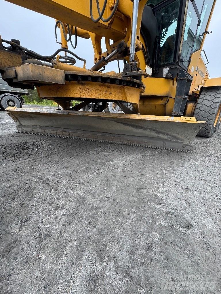 Volvo G 930 Грейдери