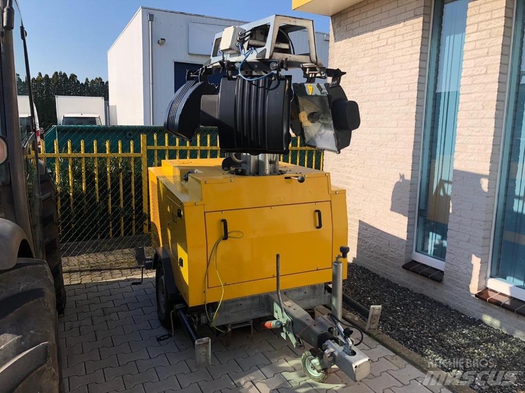 Atlas Copco QLTH40 Освітлювальні вежі