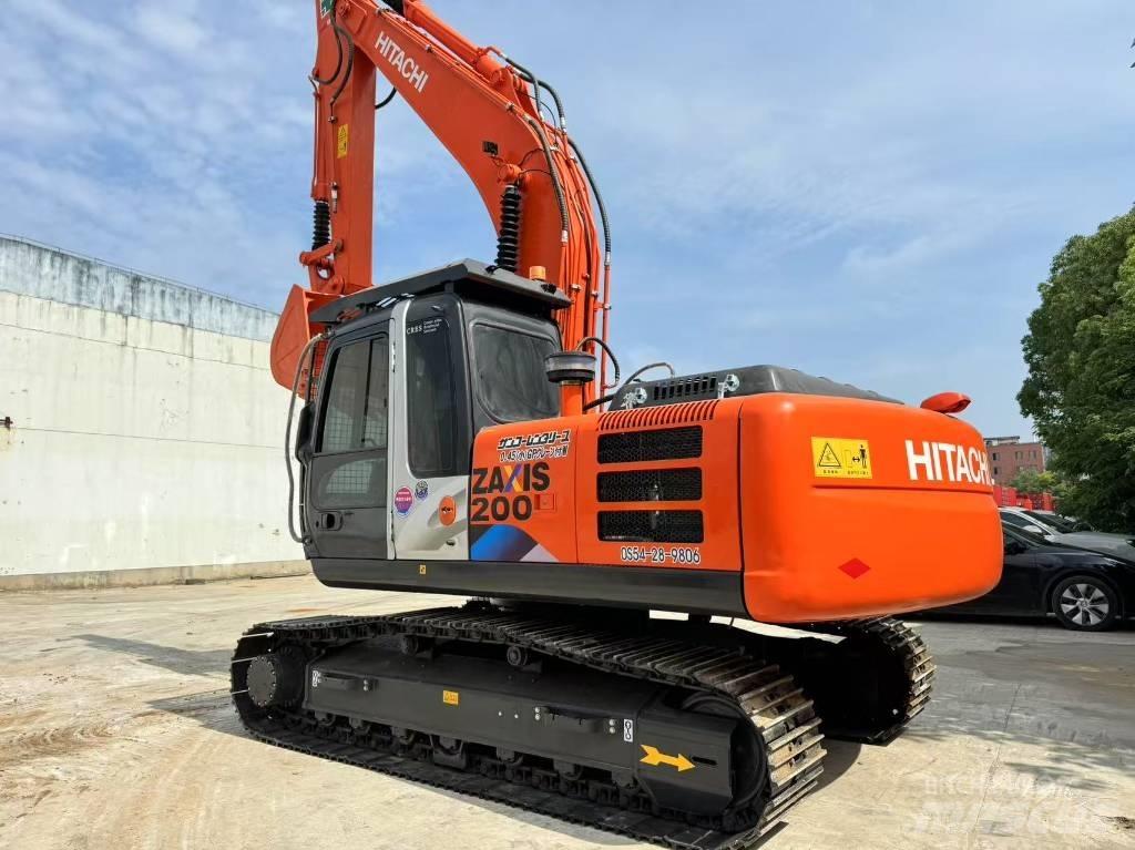 Hitachi ZX 200-3 G Гусеничні екскаватори