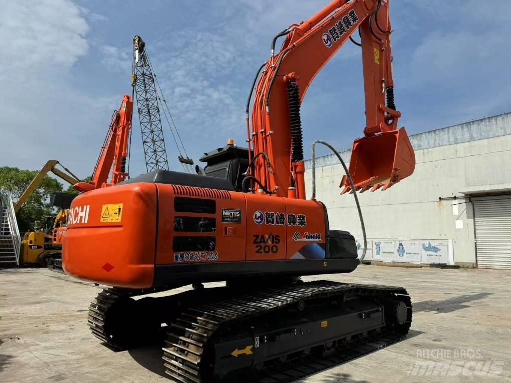Hitachi ZX 200-3 G Гусеничні екскаватори