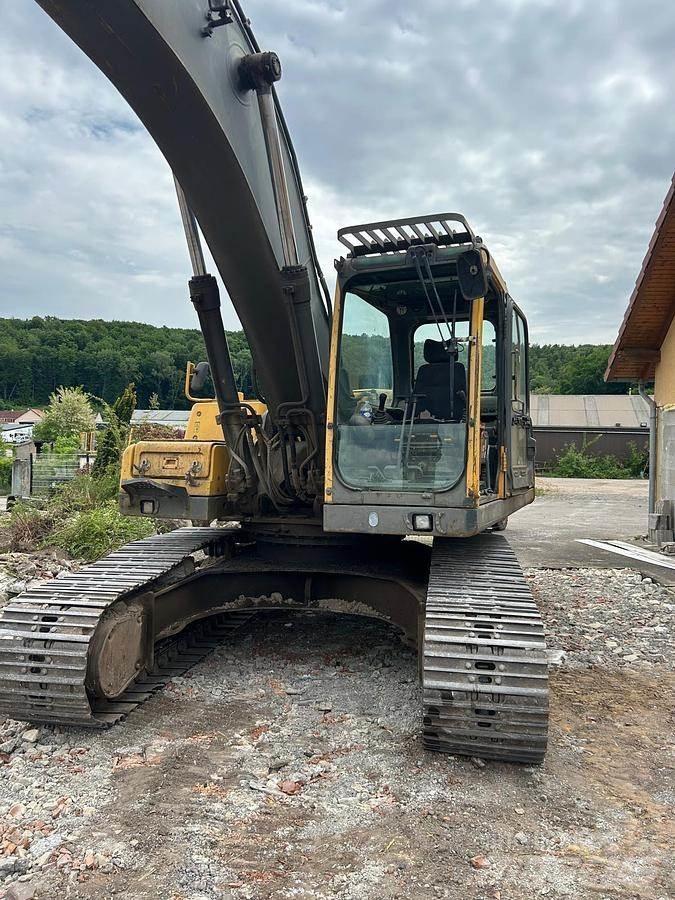 Volvo ec240B NLC Спеціальні екскаватори
