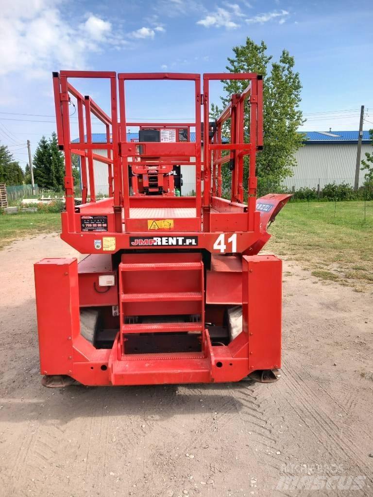 Manitou 120SC Підйомники-ножиці