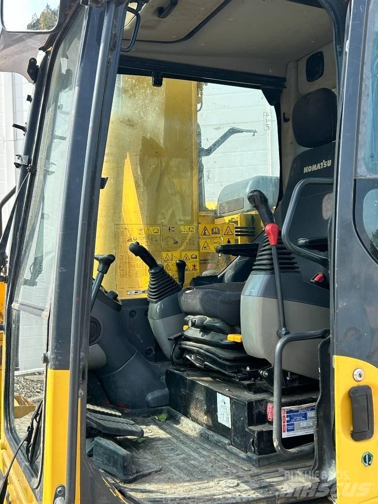 Komatsu PC 138-11 Гусеничні екскаватори