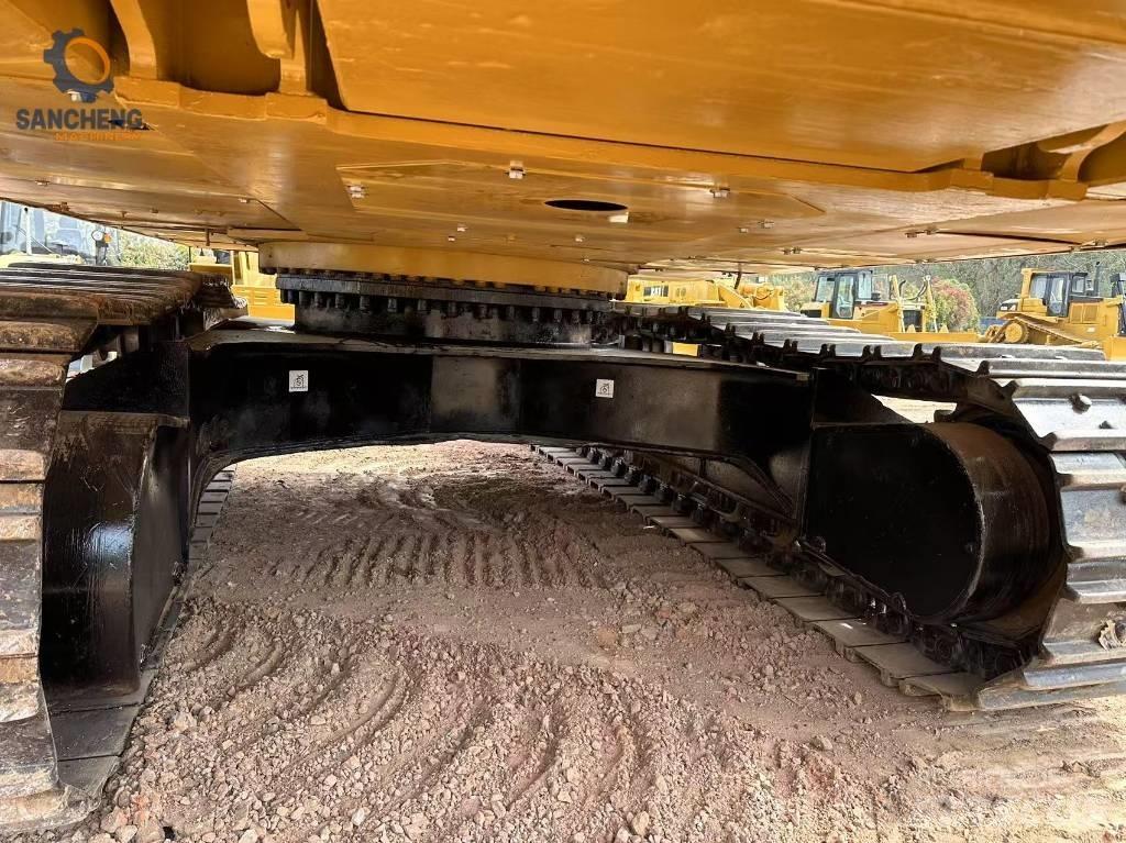 CAT 330BL Гусеничні екскаватори