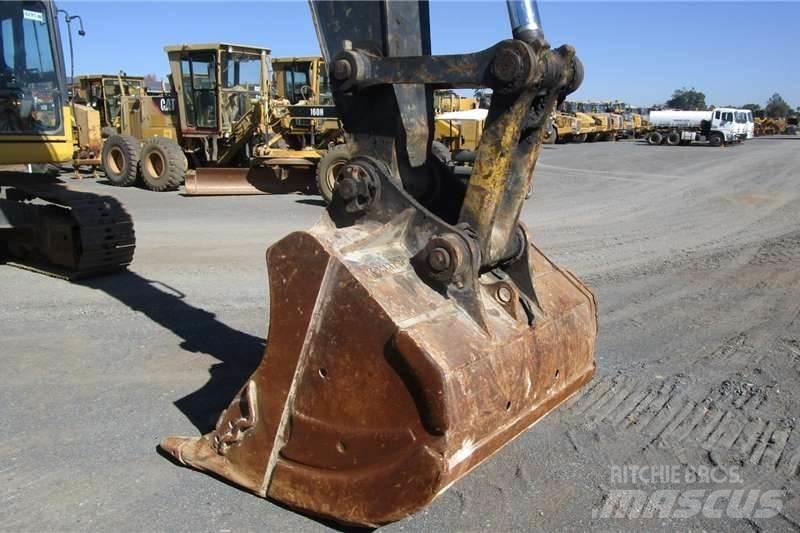 Komatsu PC300-8 Міні-екскаватори < 7т