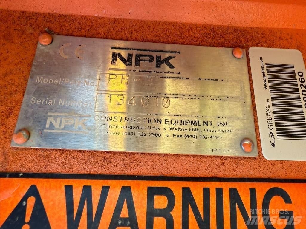 NPK PH 3 Плуги