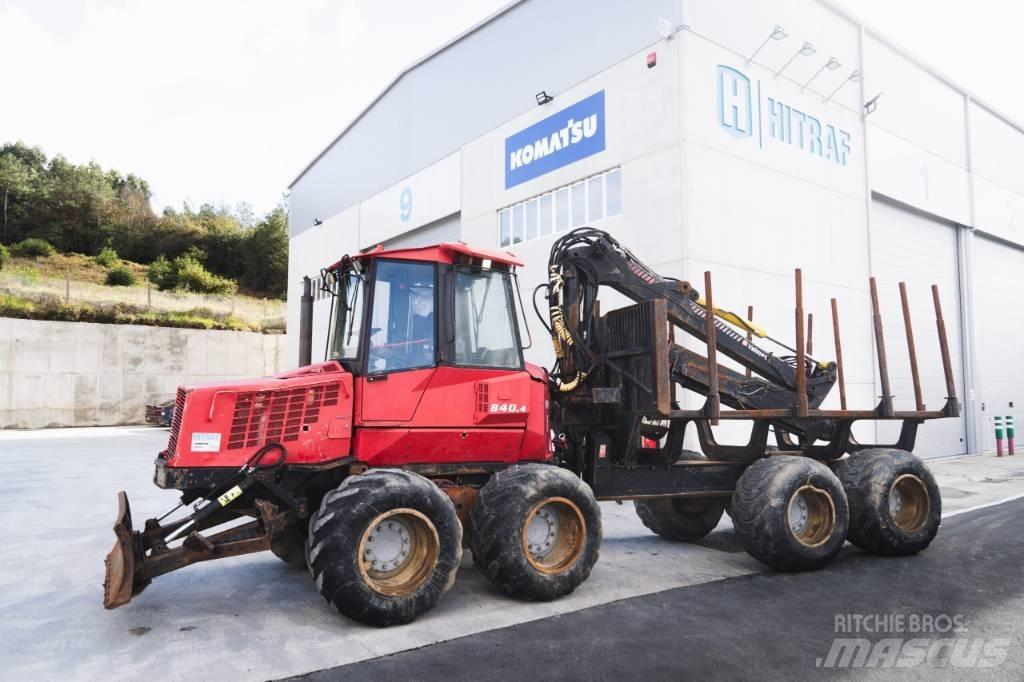 Komatsu 890.3 Форвардери