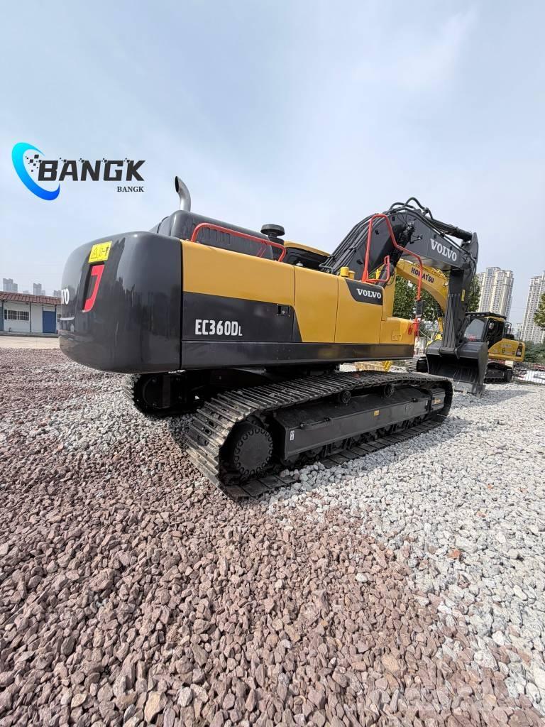Volvo EC 360D Гусеничні екскаватори