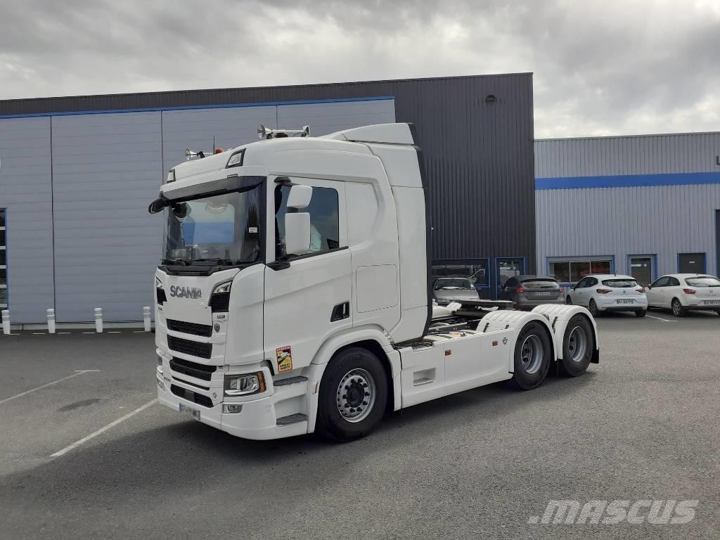 Scania R 590 V8 6x4 Тягачі