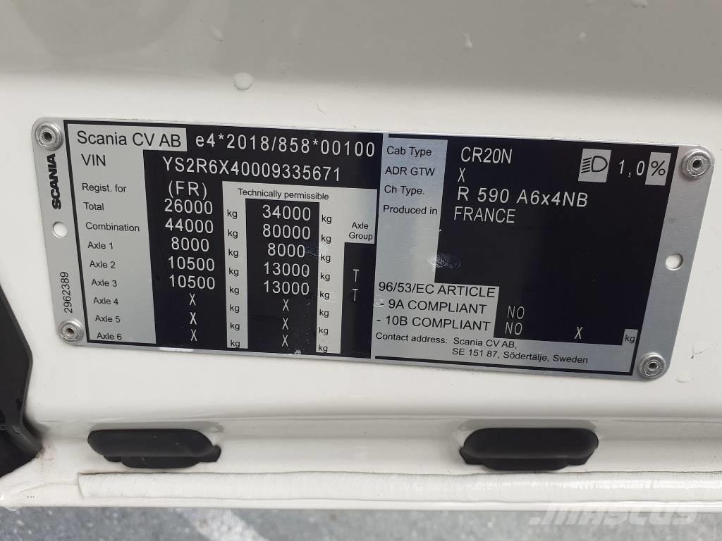 Scania R 590 V8 6x4 Тягачі