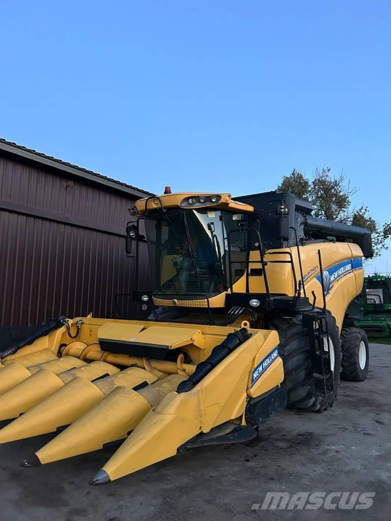New Holland CX 5090 Зернозбиральні комбайни