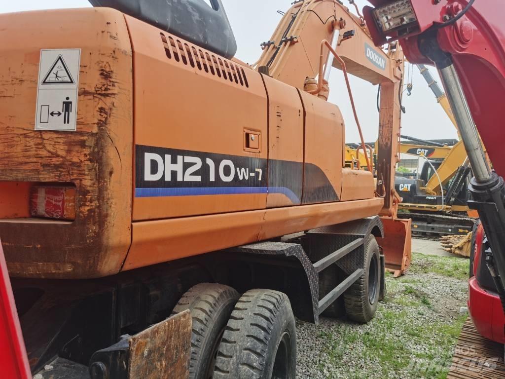 Doosan DH 210 W-7 Колісні екскаватори