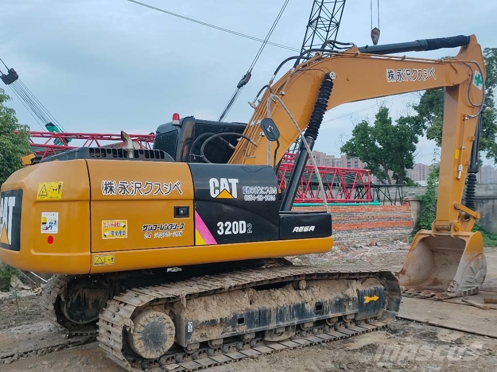 CAT 320 D Гусеничні екскаватори