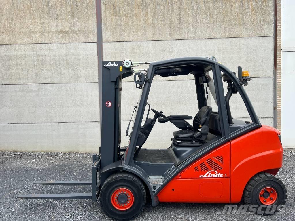 Linde H35D-01 Дизельні навантажувачі