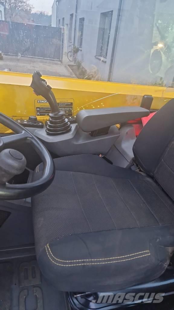 JCB 542-70 AGRI Телескопічні навантажувачі