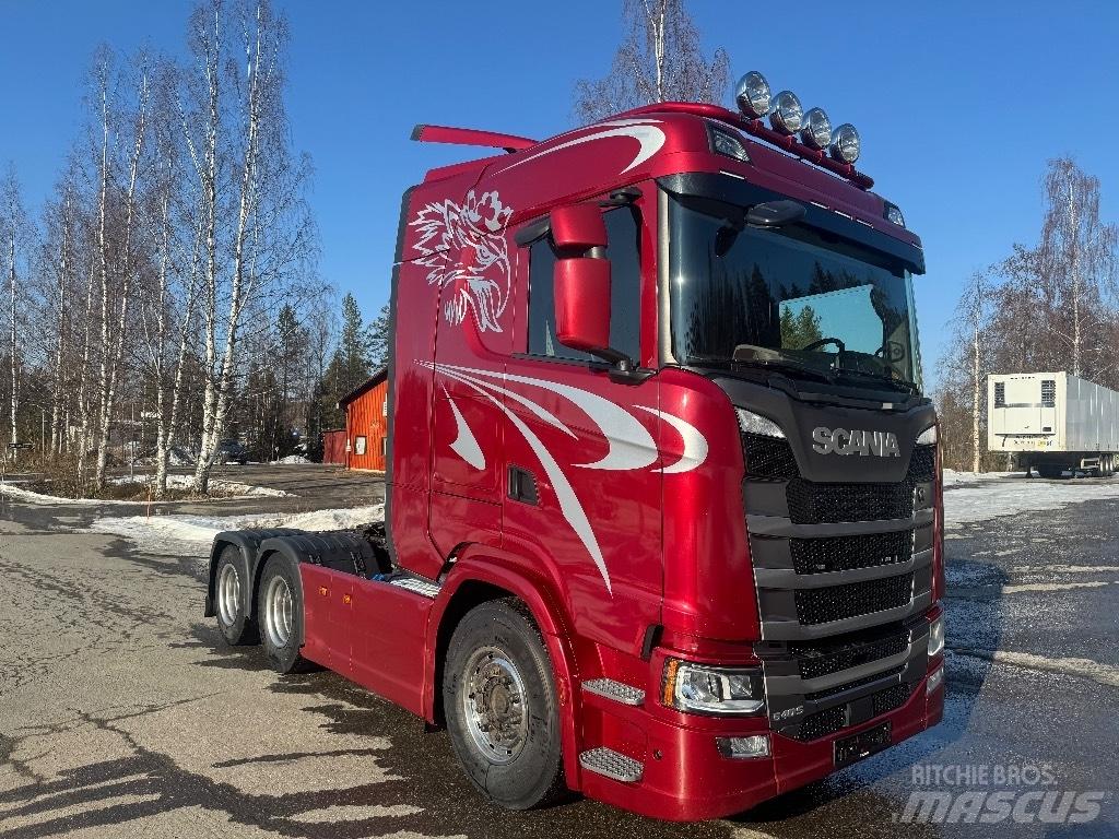 Scania S540 6x2 Тягачі