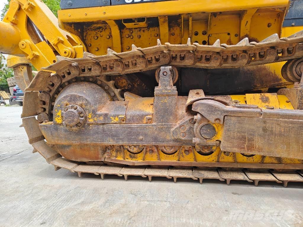 Shantui SD22 Гусеничні бульдозери