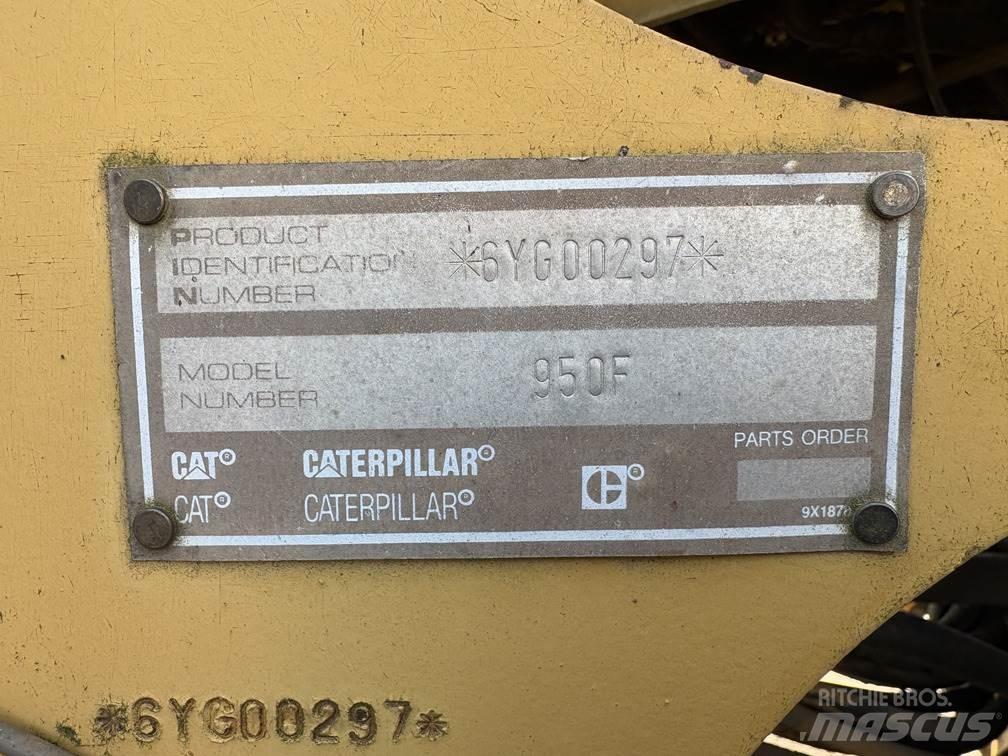 CAT 950F Фронтальні навантажувачі