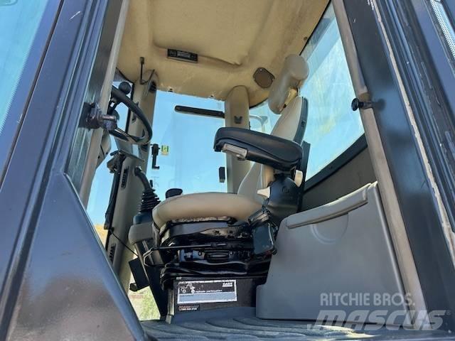 CASE 621 F XT Фронтальні навантажувачі
