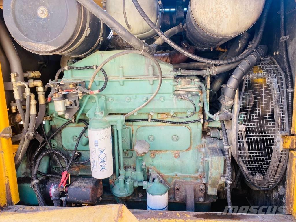 Volvo L 120 C Фронтальні навантажувачі