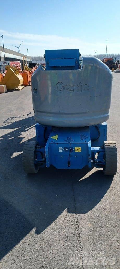 GENIE Z-40/23N RJ Колінчаті підйомники