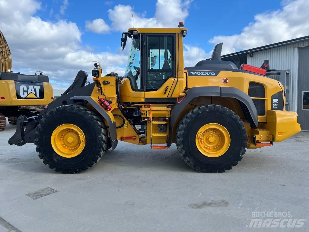 Volvo L 120 H Фронтальні навантажувачі