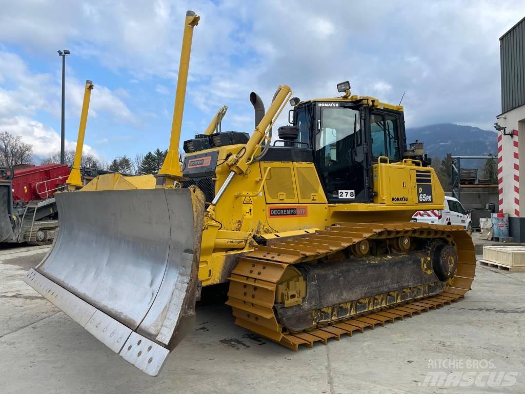 Komatsu D65PX-18 Гусеничні бульдозери