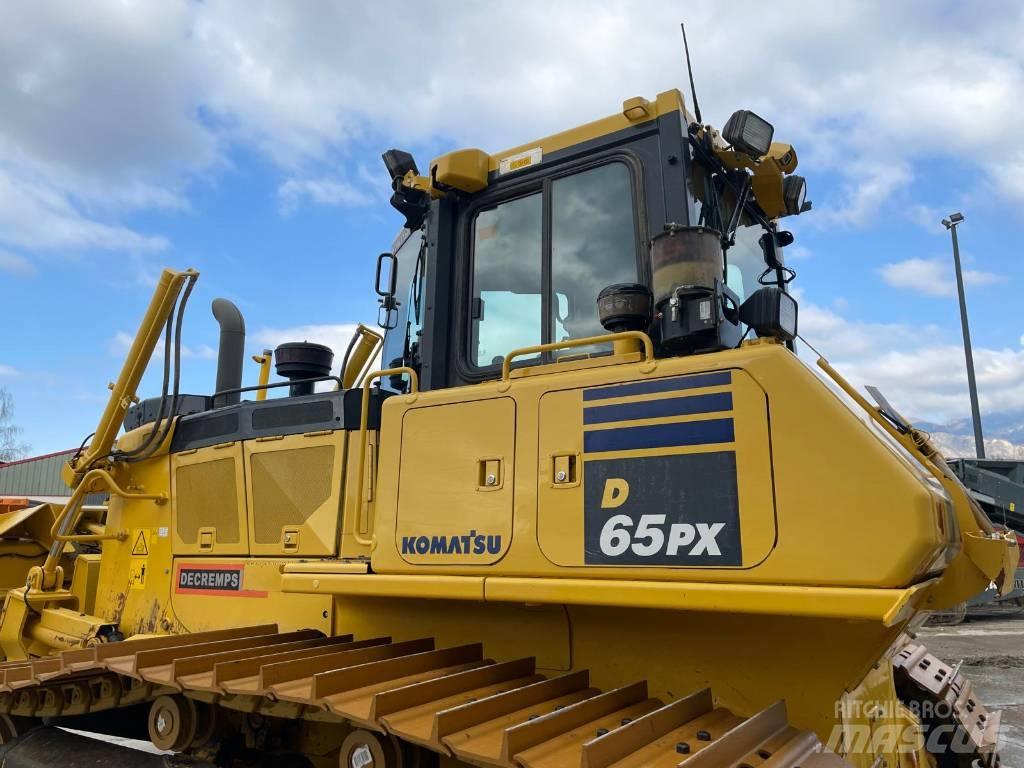Komatsu D65PX-18 Гусеничні бульдозери