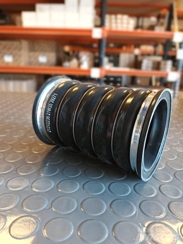 Volvo HOSE 21312236 Транспорт - Інші