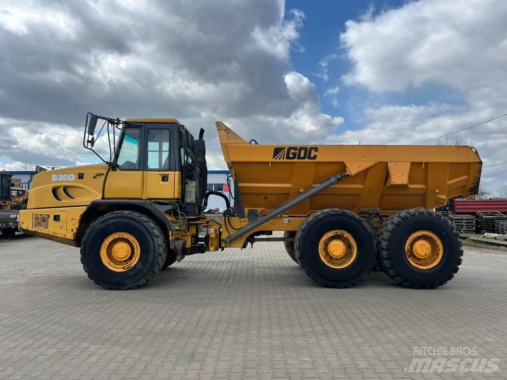 Bell B 30 D Зчленовані самоскиди