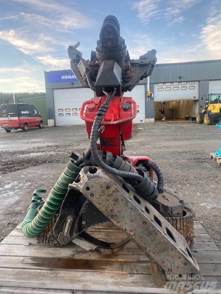 Komatsu S132 Валочні головки