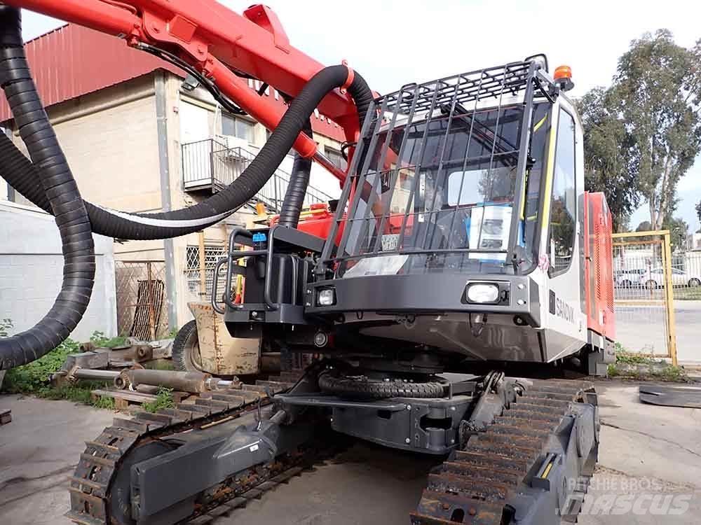 Sandvik DX800 Свердлильні установки