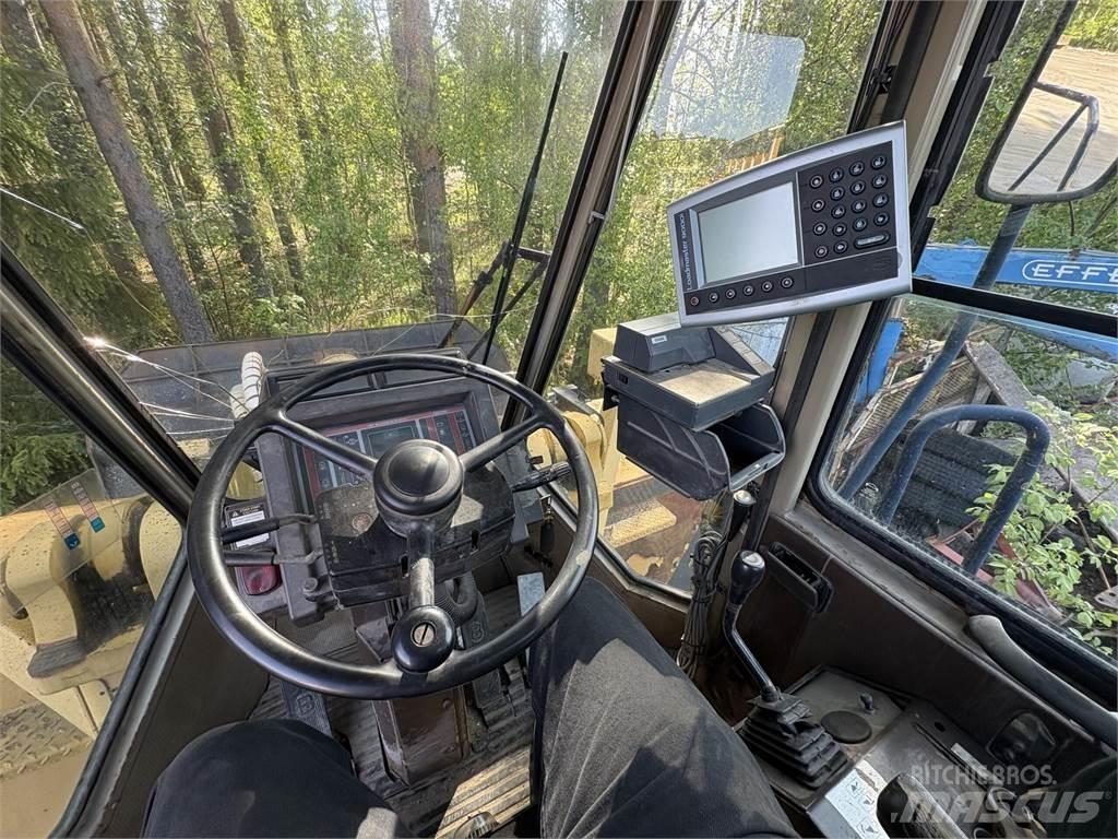 Komatsu WA420-1 Фронтальні навантажувачі