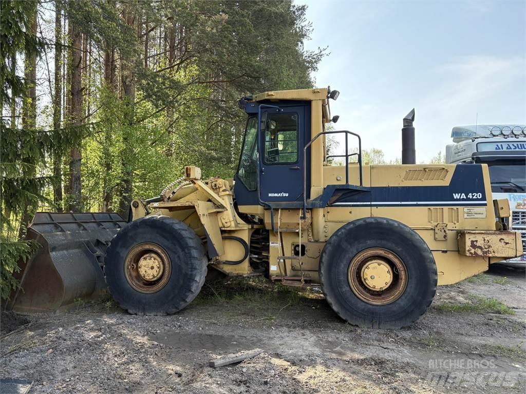 Komatsu WA420-1 Фронтальні навантажувачі