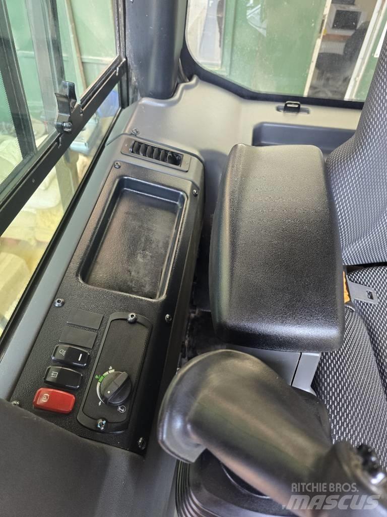 CAT D 3 LGP Гусеничні бульдозери