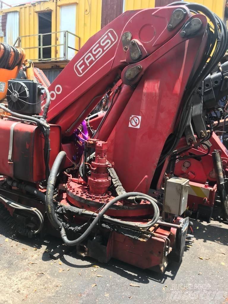 Fassi F600.27 Крани вантажників