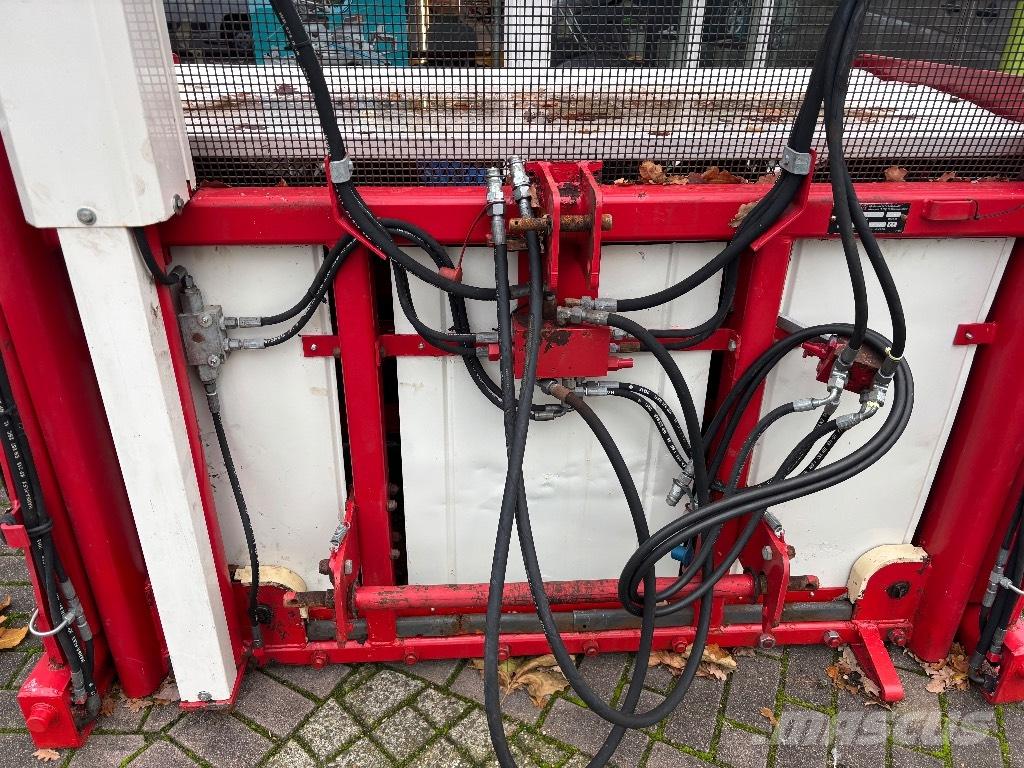 Trioliet TU 195 Роздрібнювачі, різаки і розпаковувачі тюків