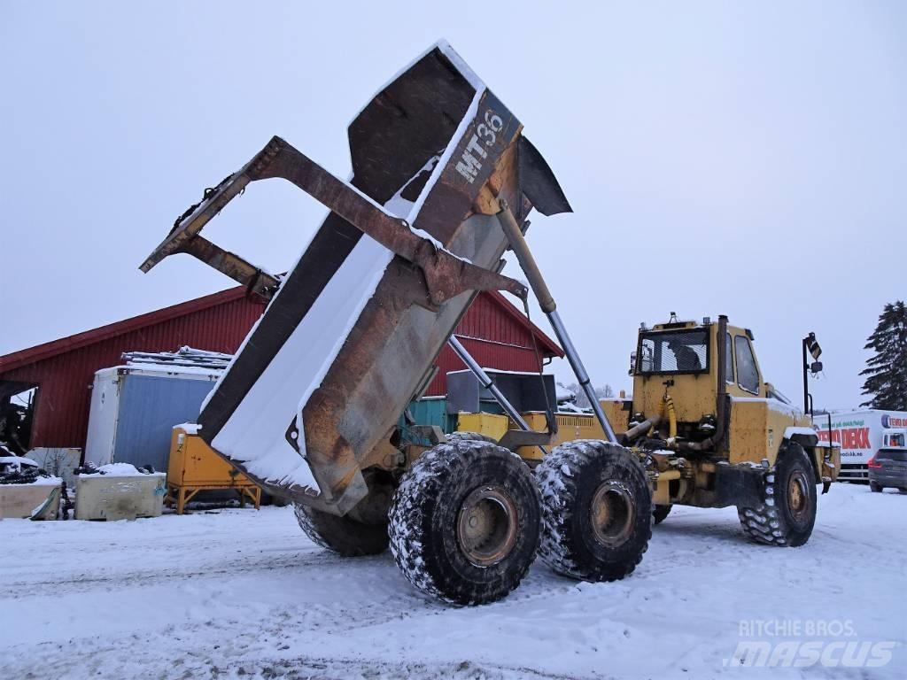 Moxy MT 36 Зчленовані самоскиди