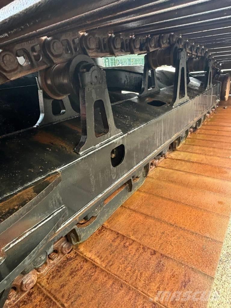 Hitachi ZX130LCN-6 Гусеничні екскаватори