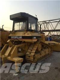 CAT D5N Гусеничні бульдозери